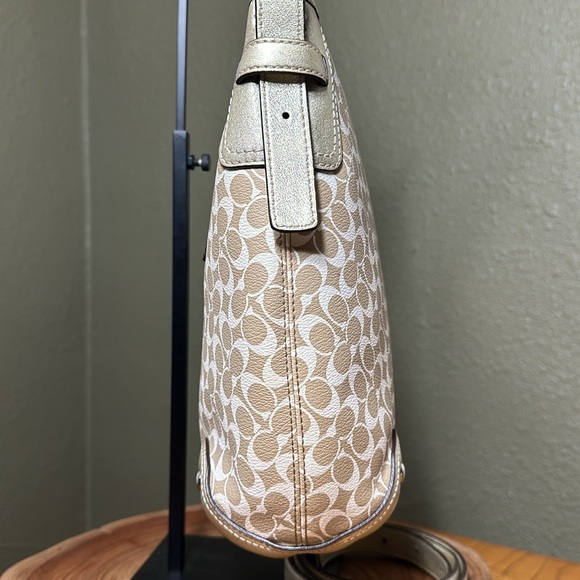 COACH Chelsea Heritage Stripe Hobo/Shoulder Bag - Picture 3 of 17